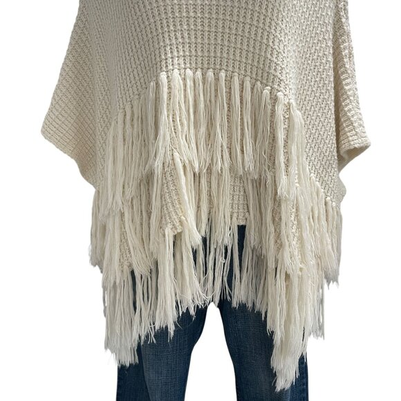 Listicle Boho Fringe Knit Poncho Sweater Large Cream Oversized Waffle Knit Cozy - Picture 8 of 8
